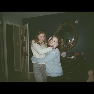 Meet your Posher, April